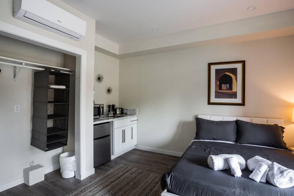 Studio With Large Balcony- San Diego Gateway Ngoại thất bức ảnh