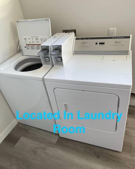 Studio With Large Balcony- San Diego Gateway Ngoại thất bức ảnh